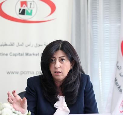 وزيرة الاقتصاد الوطني عبير عودة