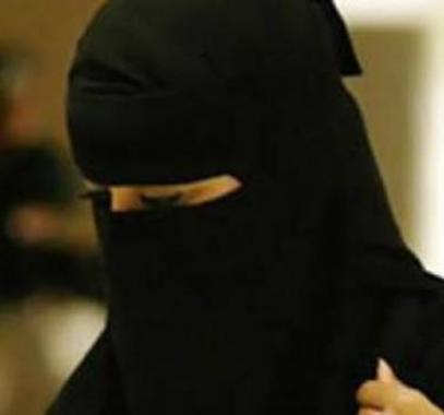 في سابقة من نوعها.. فتاة سعودية تطلب من محكمة تزويجها بحبيبها..!