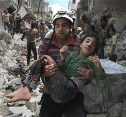 محرقة حلب.. نداءات الاستغاثة تتصاعد والموت يطارد سكانها.. فهل من مغيث؟