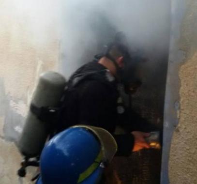 حريق في مخزن ومنزل بجنين والدفاع المدني يسيطر عليه