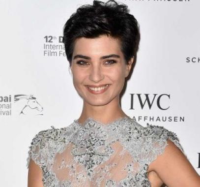 Tuba-Buyukustun-Dubai-International-Film-Festival-2-422x280