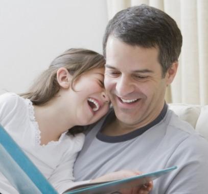 o-DAD-READING-TO-KIDS-facebook-980x490