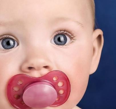 pictures-baby-pacifier-face-wa-521561-980x498