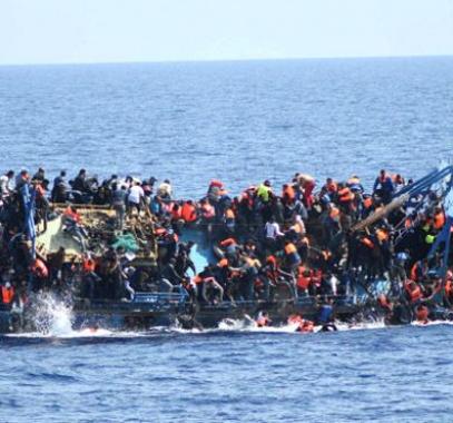 160607220851_migrant_boat1_640x360_ap_nocredit