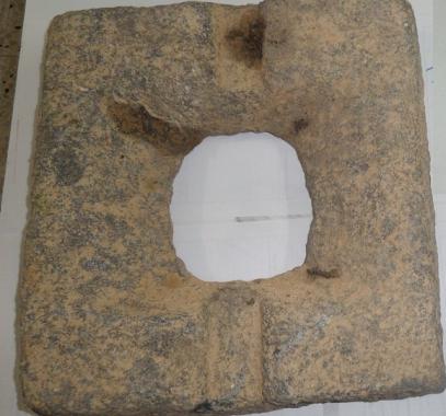 ضبط طاحونة أثرية عمرها 2500 عام داخل منزل بالخليل
