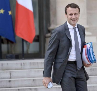مستشارة ماكرون.jpg