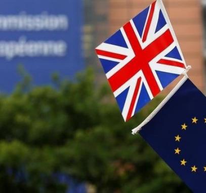 بريطانيا.. ترك الاتحاد الأوروبي سبب الاعتداءات العنصرية