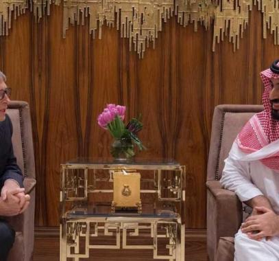 ولي العهد السعودي وبيل غيتس يستعرضان فرص الاستثمار