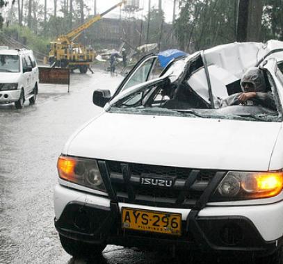 إعصار يهدد الفلبين.. والسلطات تدعو للإخلاء