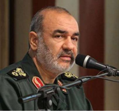 مساعد قائد الحرس الثوري الإيراني حسين سلامي 