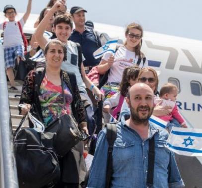 المهاجرين لإسرائيل.jpg