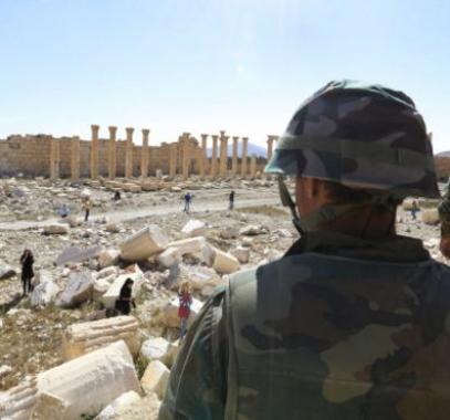 160402112242_soldiers_look_over_damage_at_the_historical_bel_temple_in_the_ancient_city_of_palmyra_in_the_central_city_of_homs_640x360_ap_nocredit