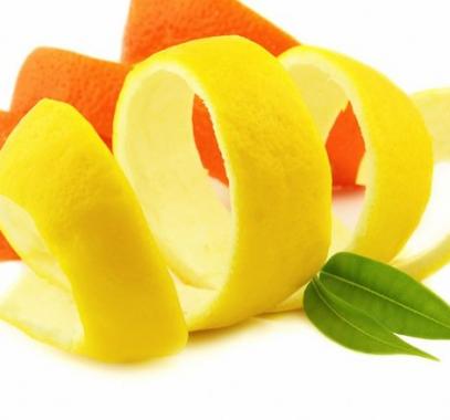 قشور البرتقال والليمون إعتمديها لتفتيح الوجه في أقل وقت ومجهود