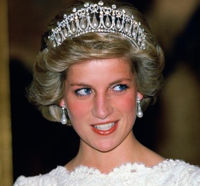 diana-princess-of-wales-tiara-ftr-1024x640