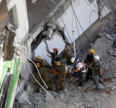 انهيار مبنى قيد الانشاء في الخليل