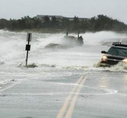 إعصار قوي يضرب اليابان