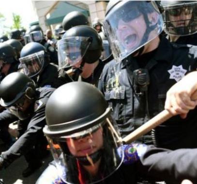 160430021552_police_in_riot_gear_dealt_with_the_large_numbers_of_protesters__624x351_reuters_nocredit