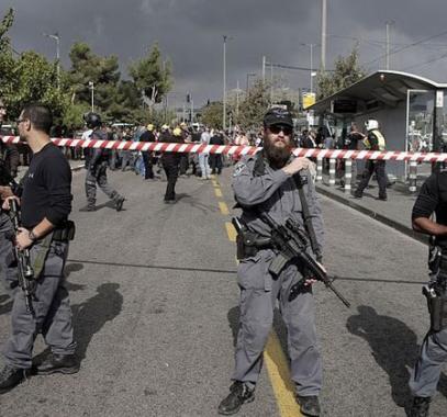 الاحتلال يعتقل شاباً مقدسياً بزعم تنفيذ عملية دهس