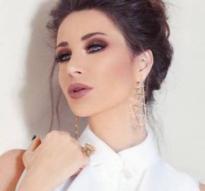 بالفيديو: أنابيلا هلال بقمة الجمال