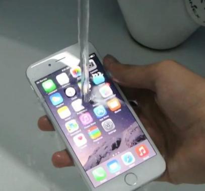 Best-iPhone-6-Waterproof-Cases-So-Far