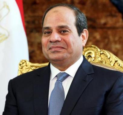 تحضيرا للقمة الثلاثية.. الرئيس المصري يصل العراق