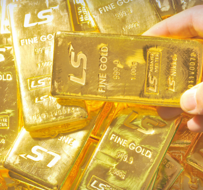 الذهب ينخفض إلى أدنى مستوى في 6 أسابيع