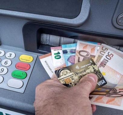 جيل الألفية أقل حظا من الآباء رغم الكفاءة