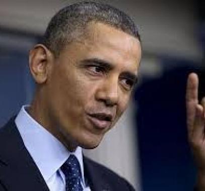 شاهدوا : نشر صور حميمة لباراك أوباما!