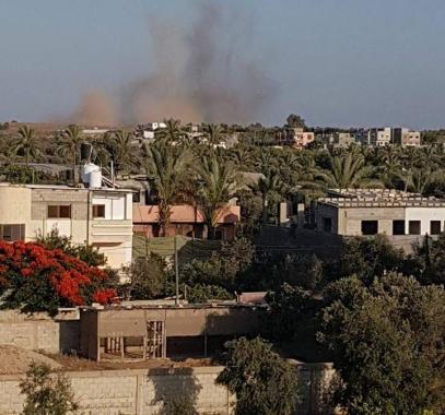 الاحتلال يجري تفجيرات مخطط لها شرق المحافظة الوسطى بعد السياج