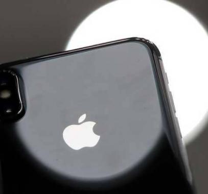 تقرير يكشف عدد هواتف آيفون المباعة في 2017