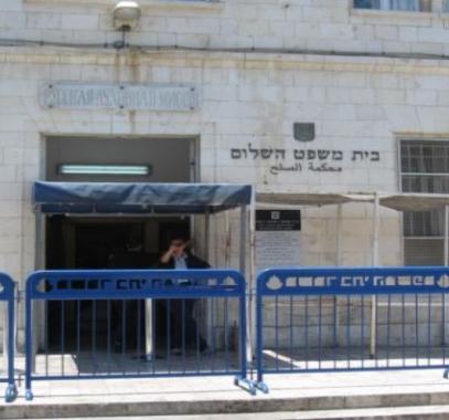 الاحتلال يصدر أحكاماً بالسجن على 3 أسرى مقدسيين.jpeg