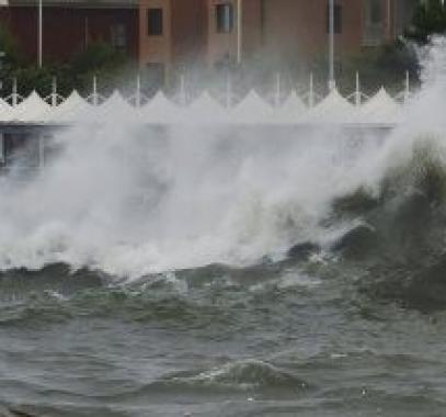 اعصار مانيلا.jpg