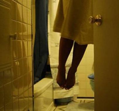 انتحار-نجمة-إعلانات-تلفزيونية-استرالية-jpg-77405821575474591.jpg
