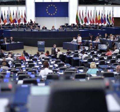 الاتحاد الأوروبي يؤكد رفضه للاعتراف بسيادة 