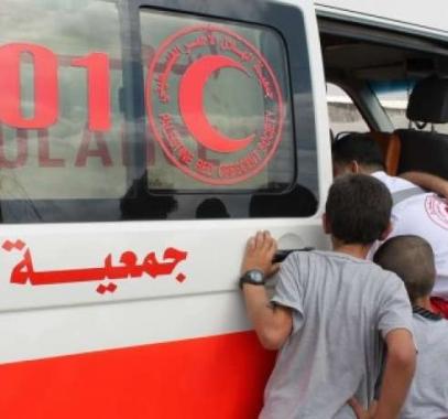 إصابة طفل بجراح خطيرة إثر صدمه من قبل مركبة في رفح