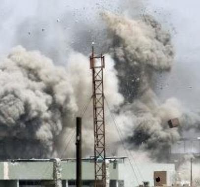 مقتل جنديين سوريين إثر غارات إسرائيلية على مركز للبحوث العلمية بحماة.jpg