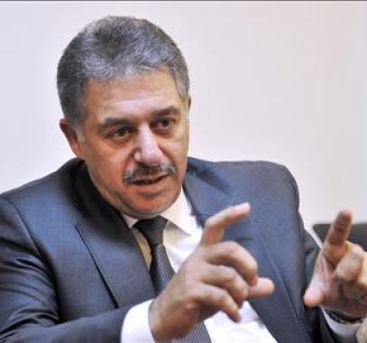 اشرف دبور.jpg