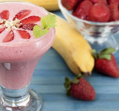 strawberry-banana-protein-smoothie1_1452716262.jpg