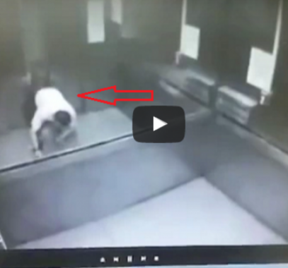 بالفيديو مروّع : مصعد يسحق رجلا بعد تحركه بشكل مفاجئ