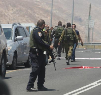 إطلاق نار على مركز لشرطة الاحتلال شمال الخليل 