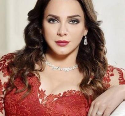 هذا ما دفع سلاف فواخرجي للعودة إلى الدراسة!