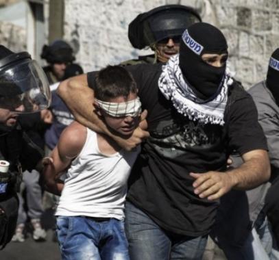 64% من الأطفال الفلسطينيين المعتقلين تعرضوا للضرب خلال اعتقالهم