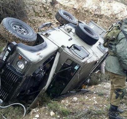 انقلاب جيب عسكري.jpg