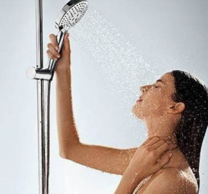 مهم جداً.. 4 أمور تستعملها ضررها أكبر من نفعها!