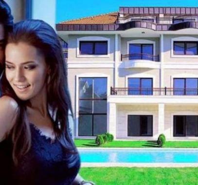 بالصور: فهرية أفجان وبوراك أوزجيفيت ينتقلان إلى فيلتهما الجديدة