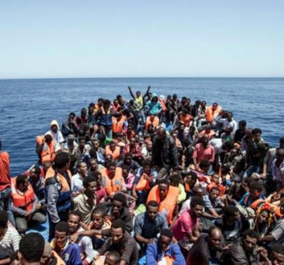 الهجرة إلى أوروبا تسجل مستوى قياسياً.jpg