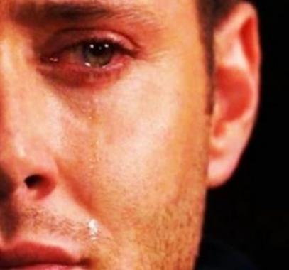 Man-Crying_487025_large.jpg