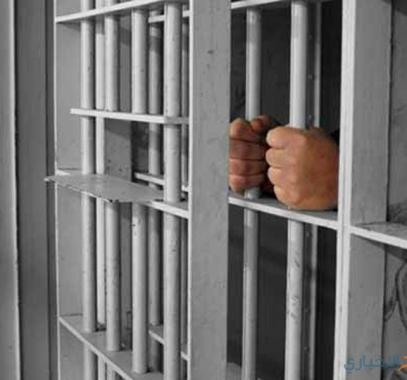 الأسير سعادة يعلق إضرابه عن الطعام.jpg