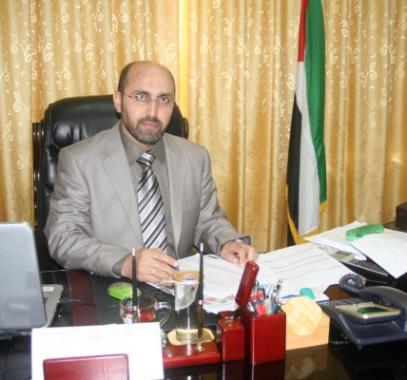 الكيالي يكشف عن جهود لإيجاد بدائل لزيادة رواتب موظفي غزة