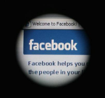 قوانين أسترالية لكشف مضمون الرسائل المشفرة